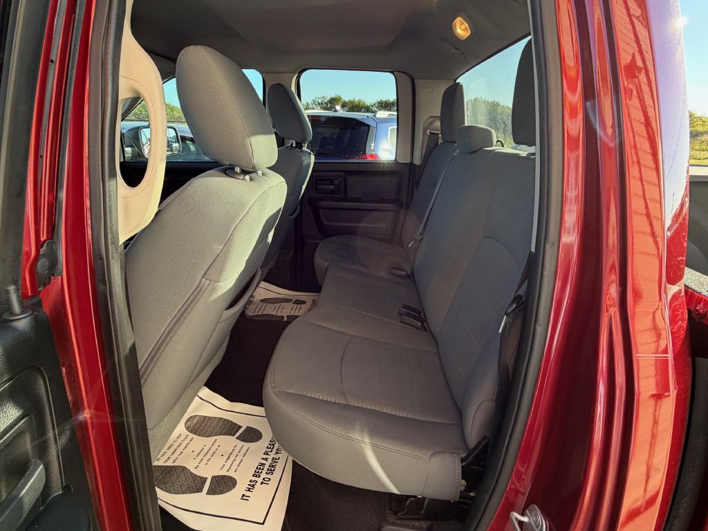 2013 RAM 1500 Image 29