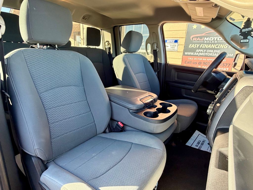 2013 RAM 1500 Image 34