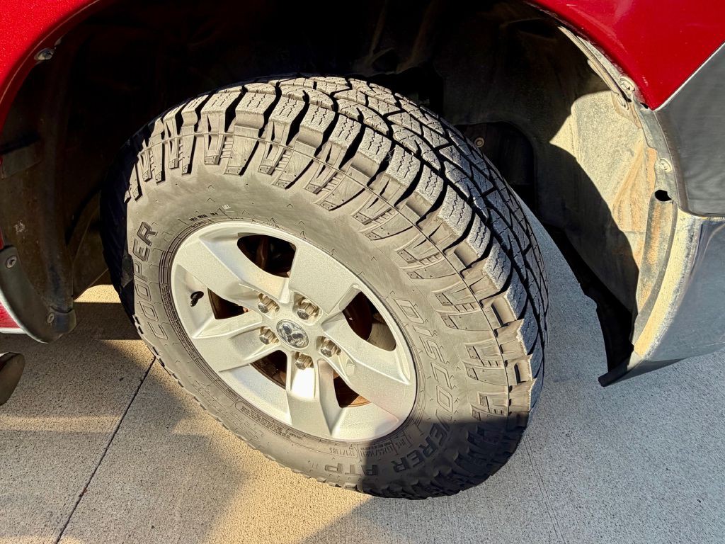 2013 RAM 1500 Image 38