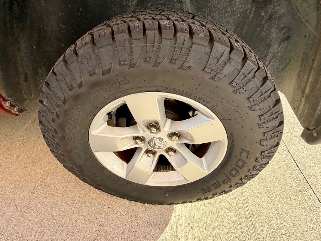 2013 RAM 1500 Image 40