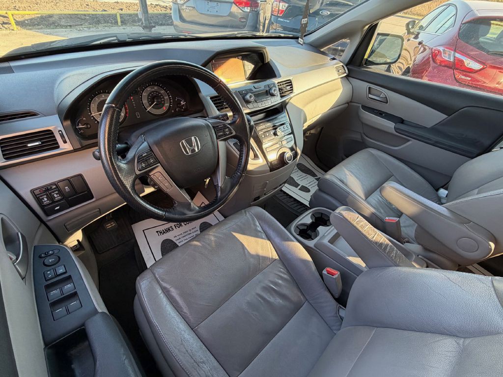 2011 Honda Odyssey Image 26