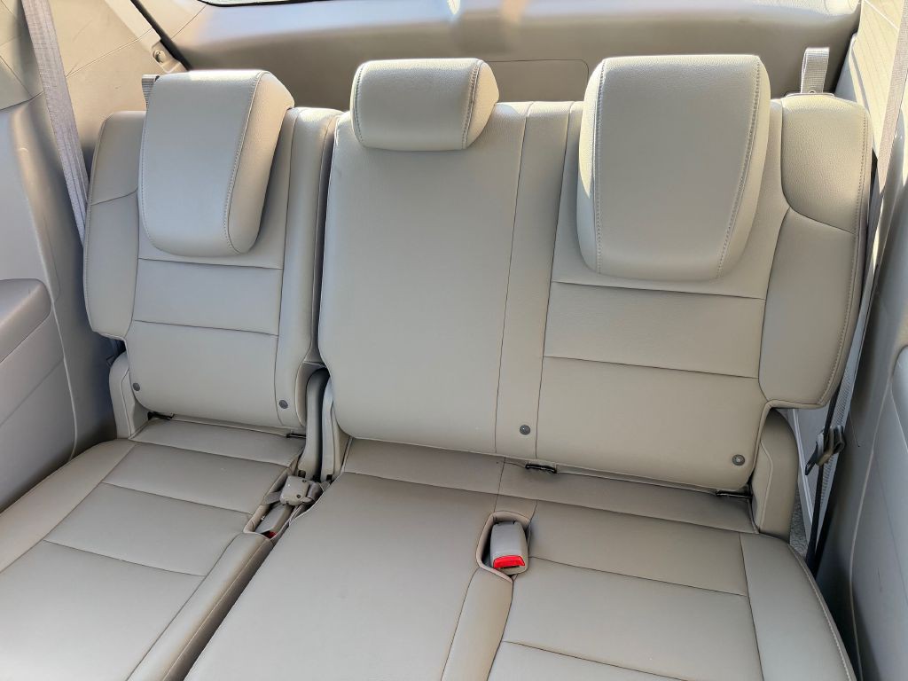 2011 Honda Odyssey Image 29