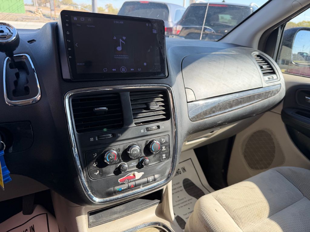 2016 Dodge Grand Caravan Image 28