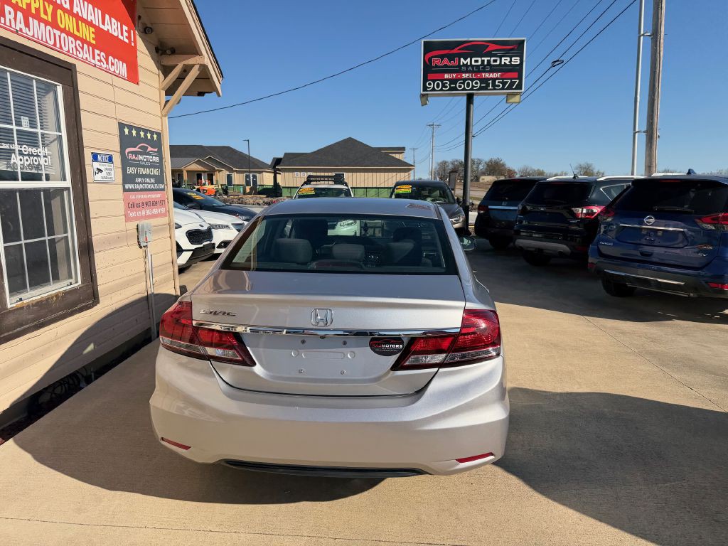 2013 Honda Civic Image 12