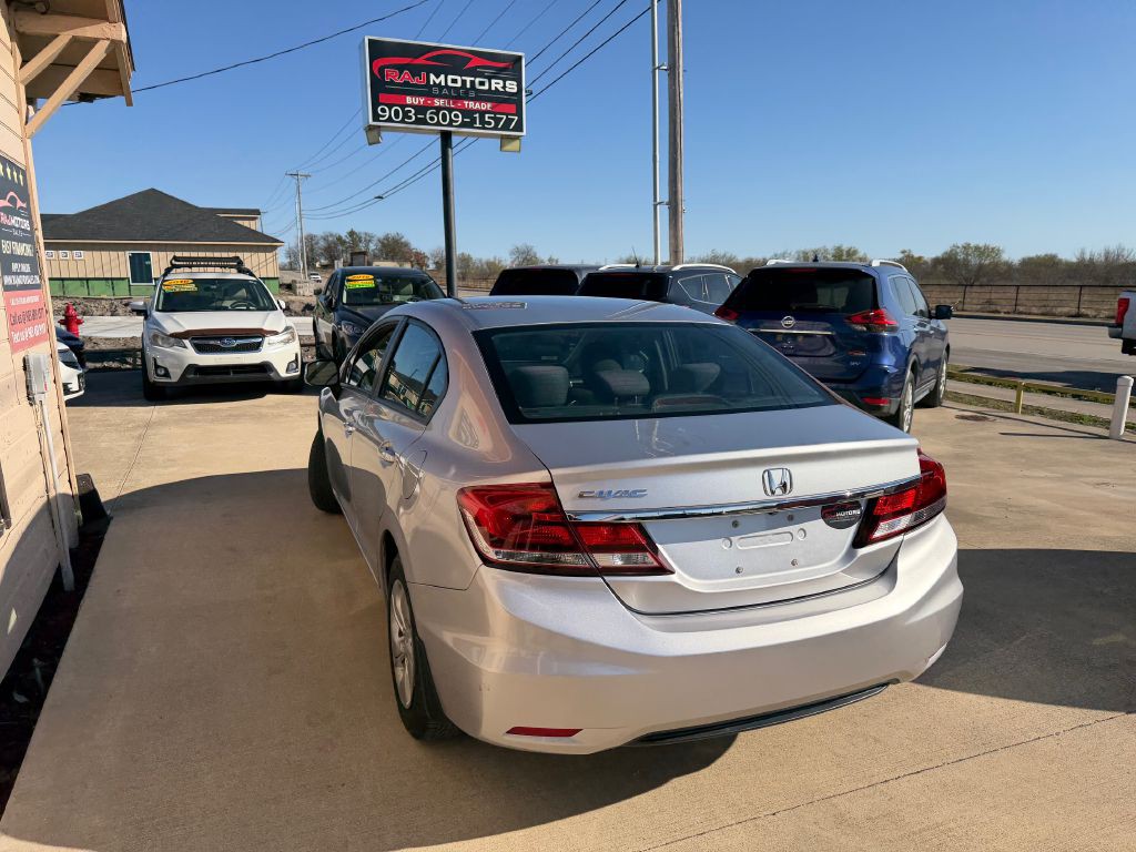 2013 Honda Civic Image 13