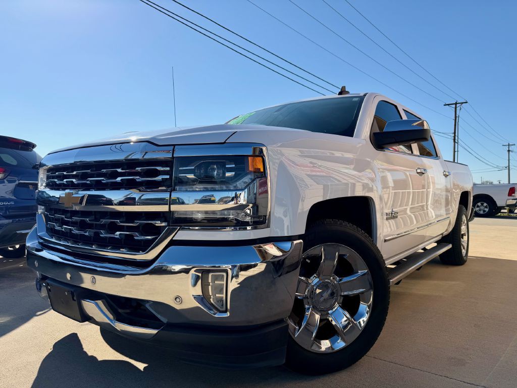 2017 Chevrolet Silverado 1500 Image 2