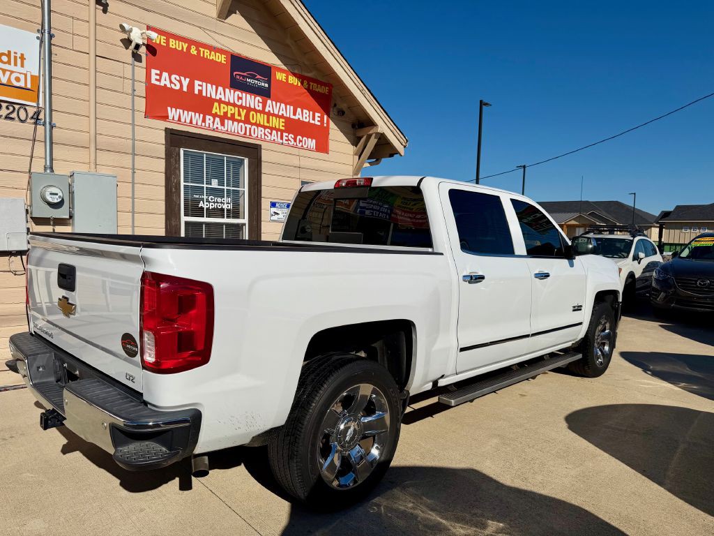 2017 Chevrolet Silverado 1500 Image 11