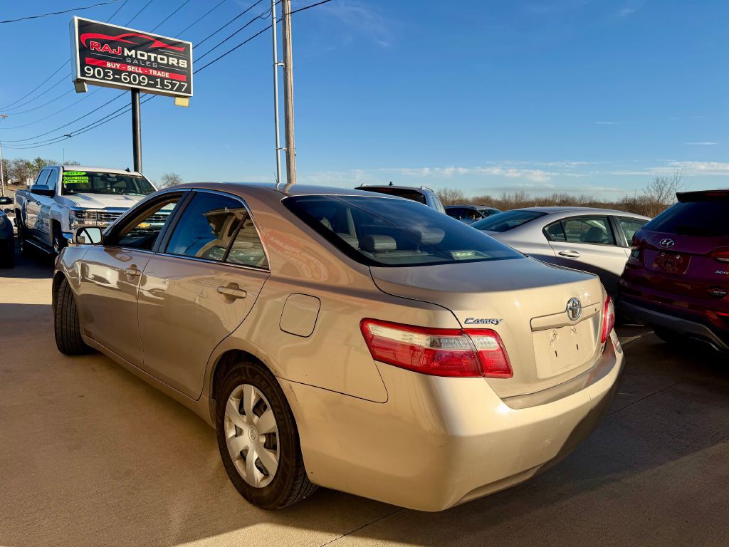2009 Toyota Camry Image 12