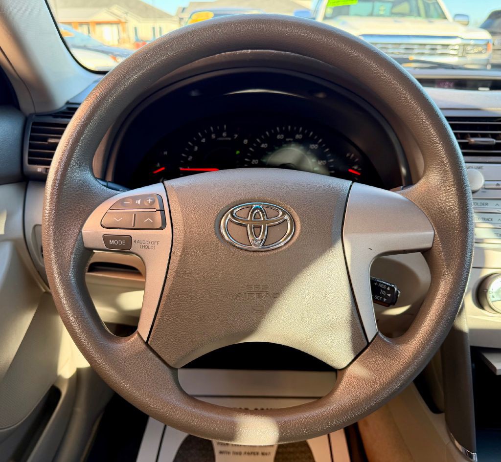 2009 Toyota Camry Image 24