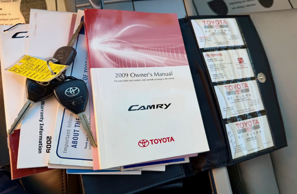 2009 Toyota Camry Image 28