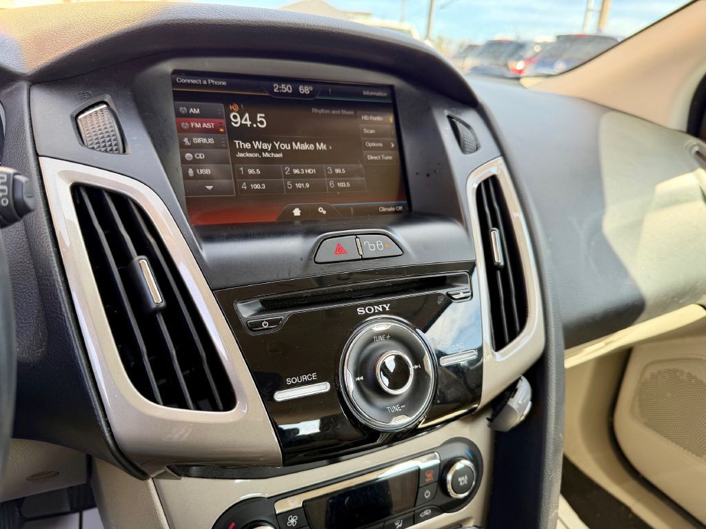 2012 Ford Focus Image 28