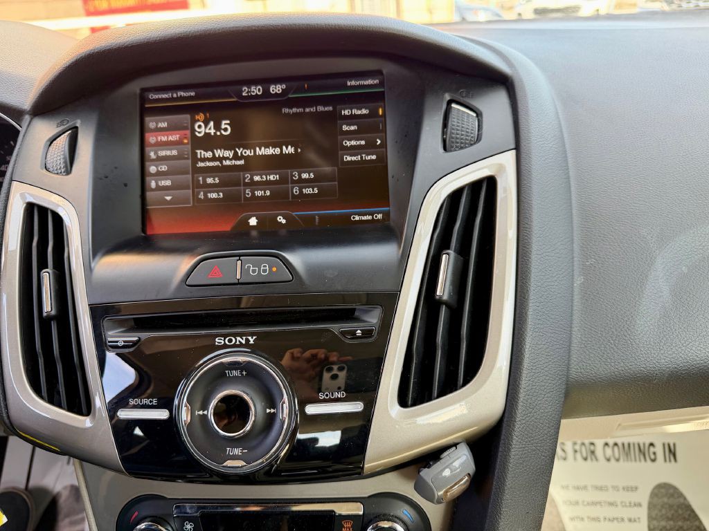 2012 Ford Focus Image 29