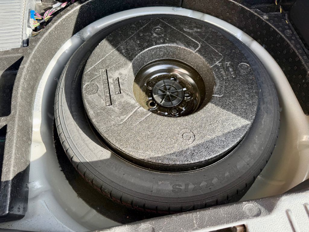 2012 Ford Focus Image 32