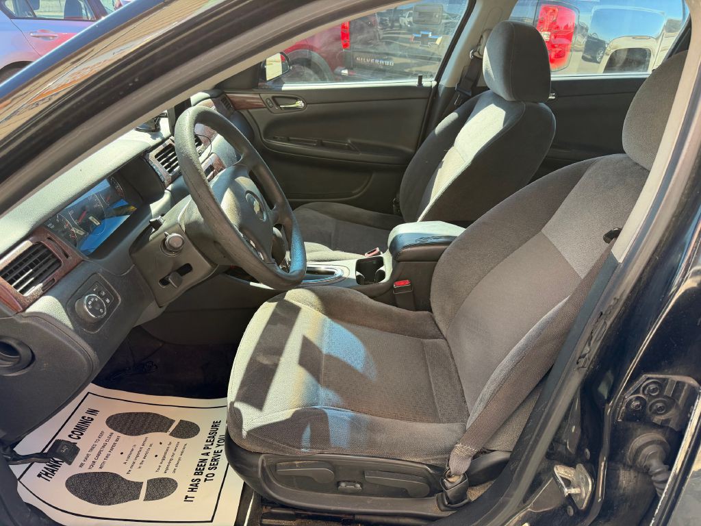 2009 Chevrolet Impala Image 14