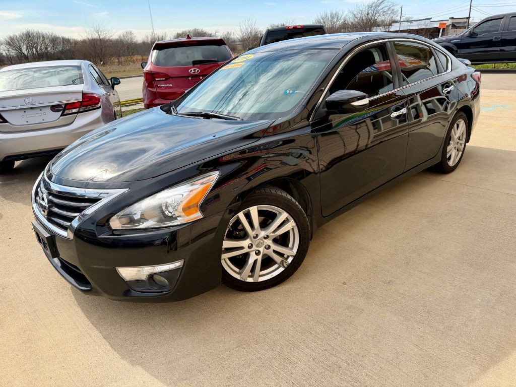 2014 Nissan Altima Image 15