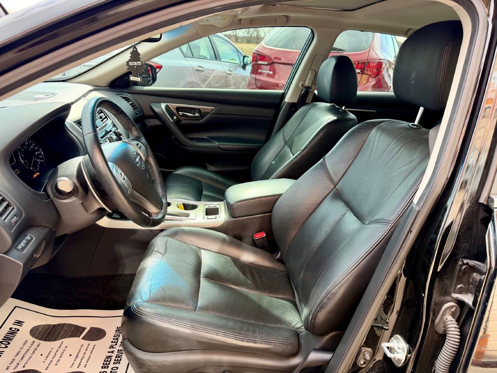 2014 Nissan Altima Image 17