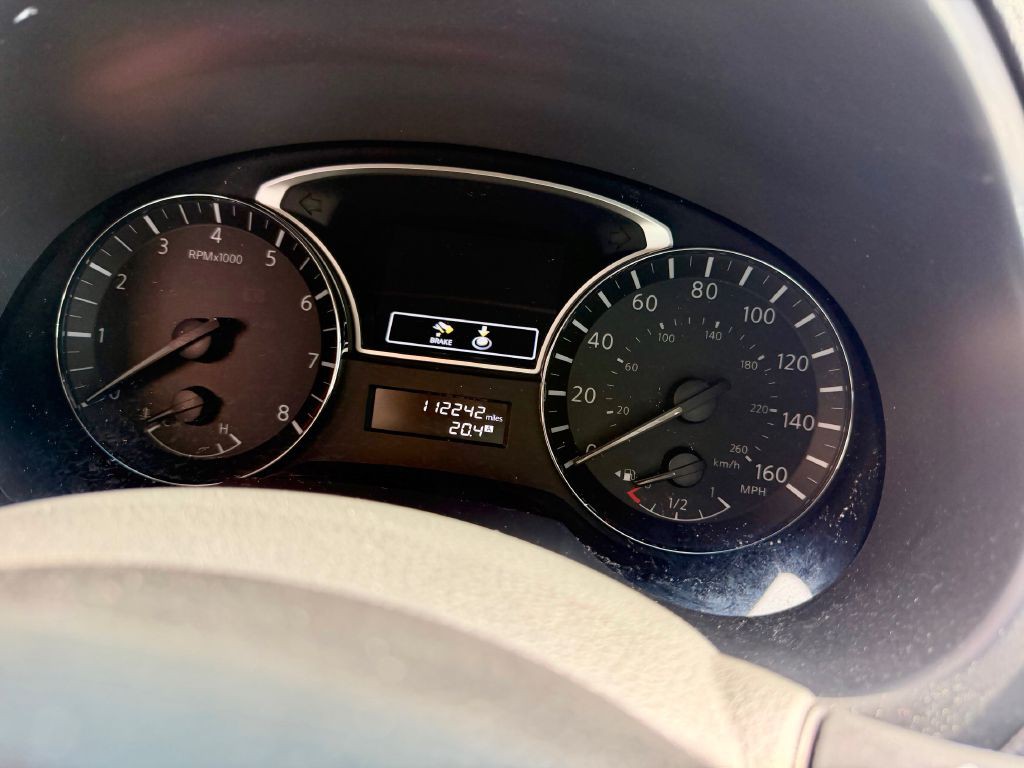 2014 Nissan Altima Image 23