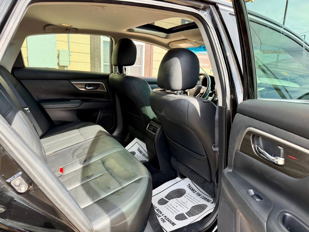 2014 Nissan Altima Image 28