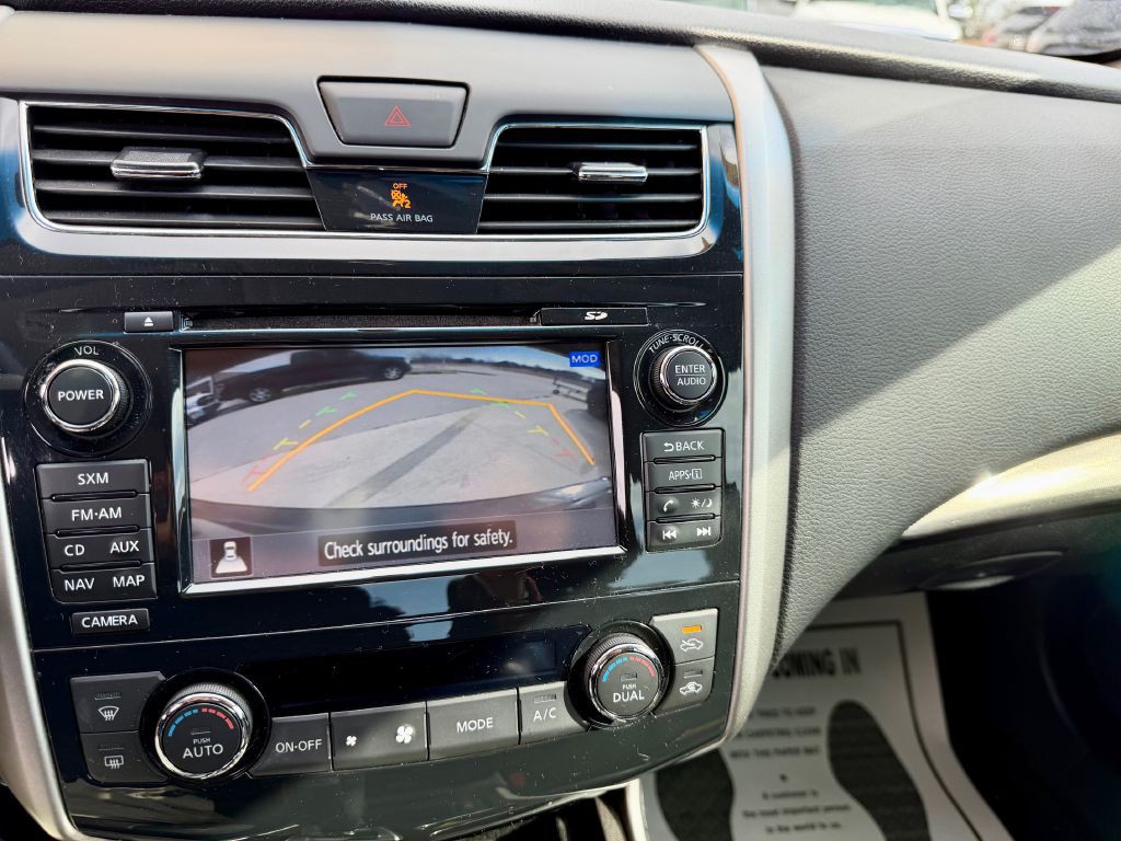 2014 Nissan Altima Image 31