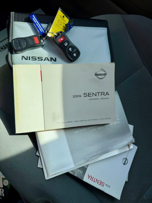 2009 Nissan Sentra Image 16