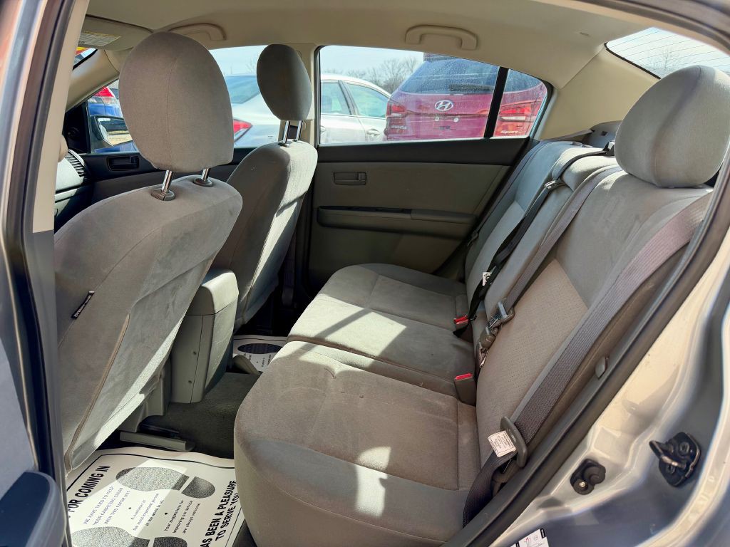 2009 Nissan Sentra Image 19