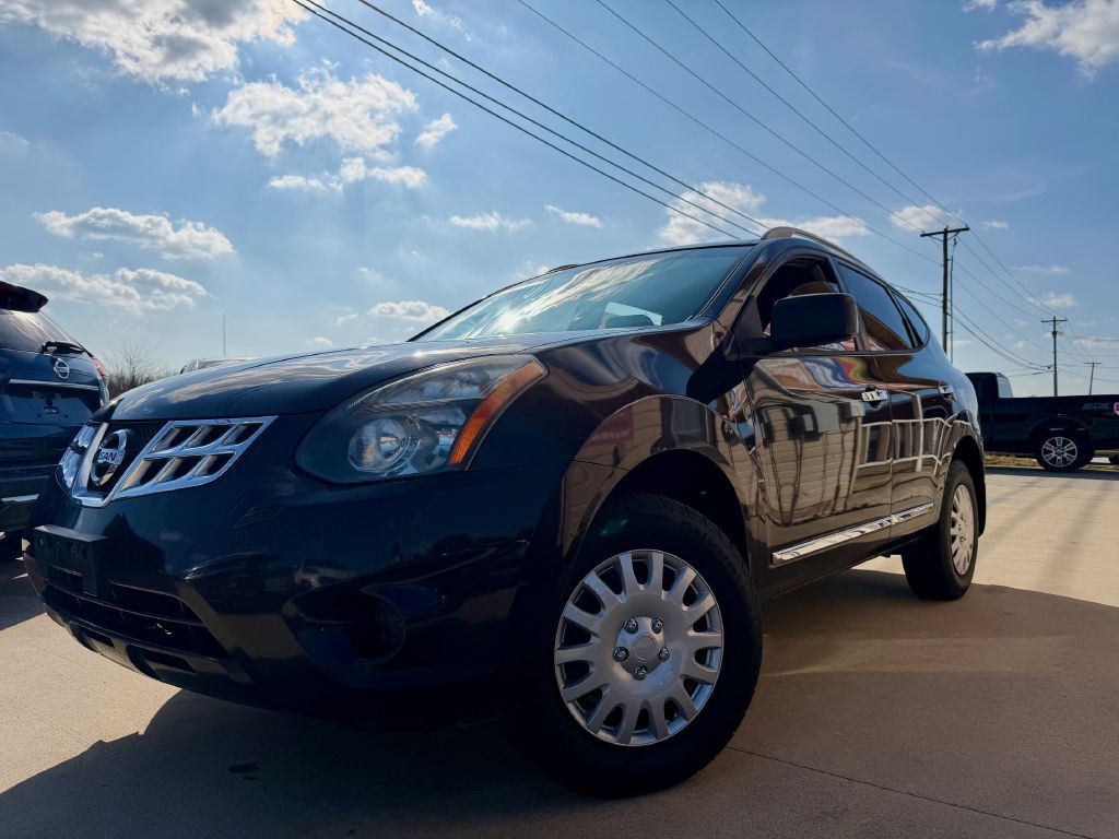 2015 Nissan Rogue Image 2