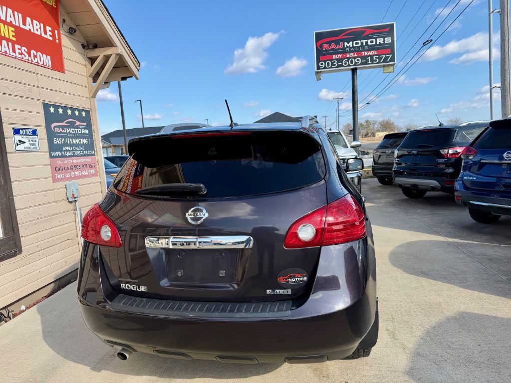 2015 Nissan Rogue Image 9