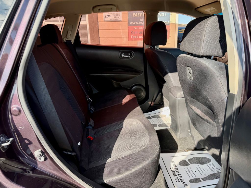 2015 Nissan Rogue Image 22