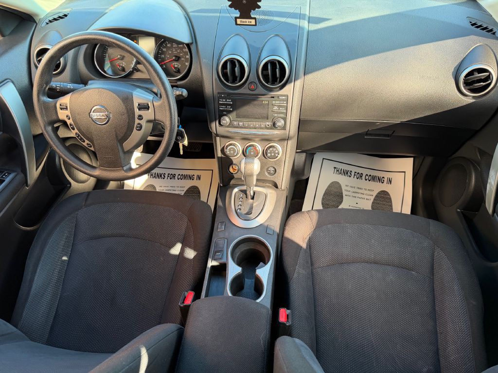 2015 Nissan Rogue Image 23