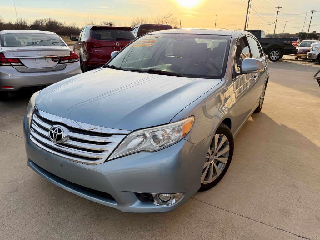 2012 Toyota Avalon Image 3