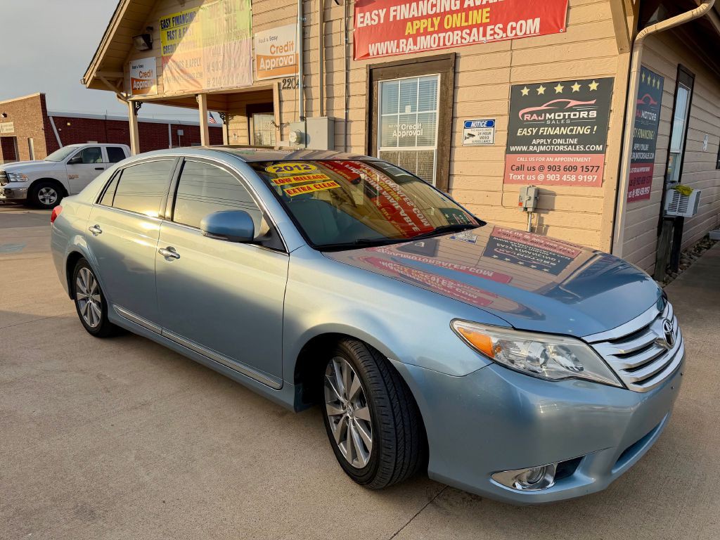 2012 Toyota Avalon Image 8