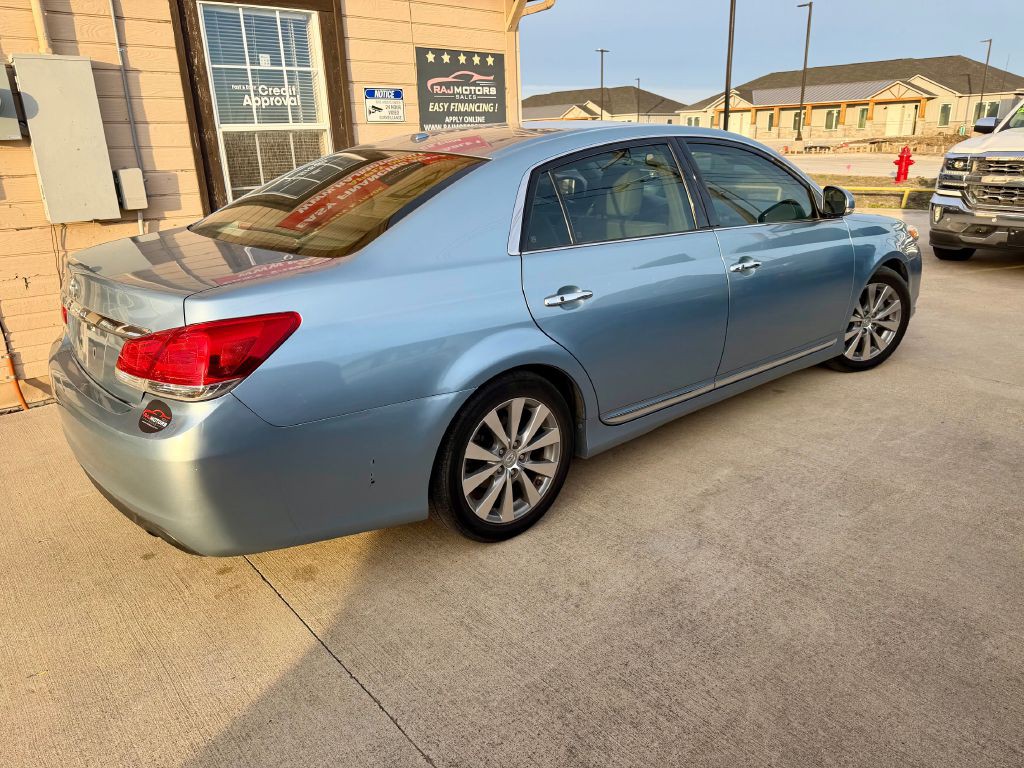 2012 Toyota Avalon Image 9
