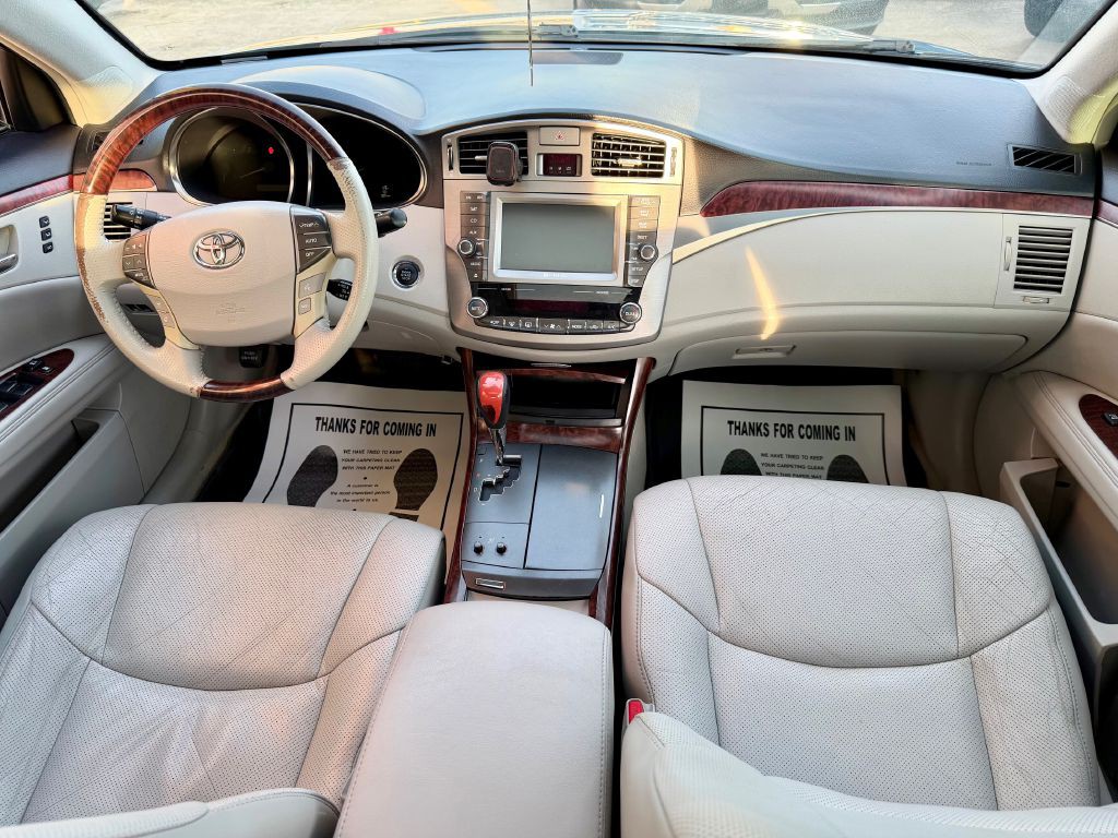 2012 Toyota Avalon Image 23