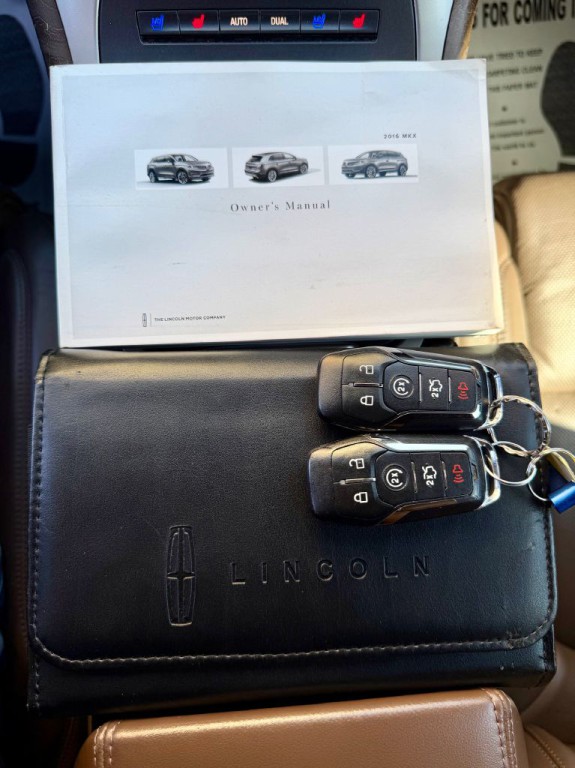 2016 Lincoln MKX Image 15