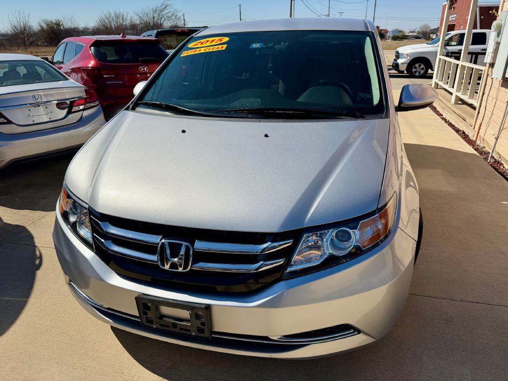 2015 Honda Odyssey Image 4