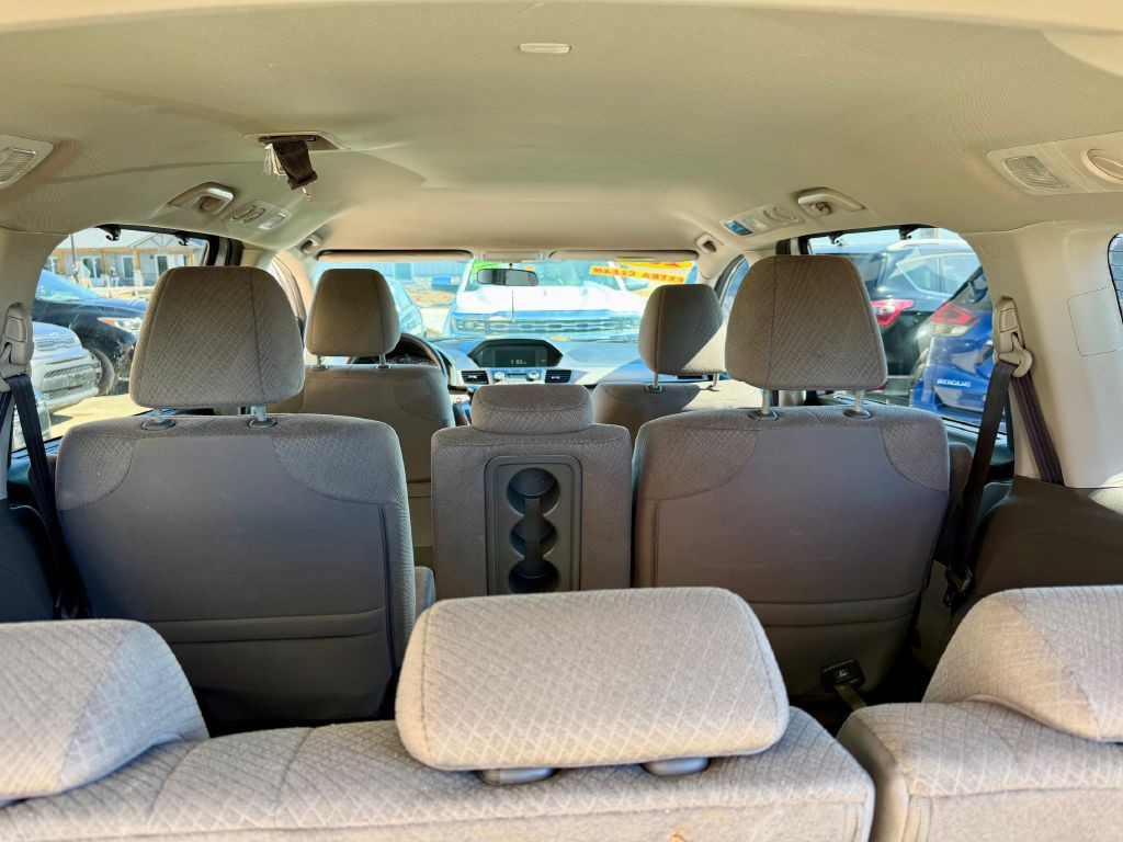 2015 Honda Odyssey Image 31