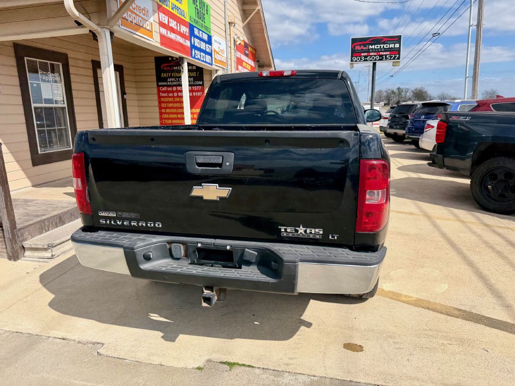 2010 Chevrolet Silverado 1500 Image 11