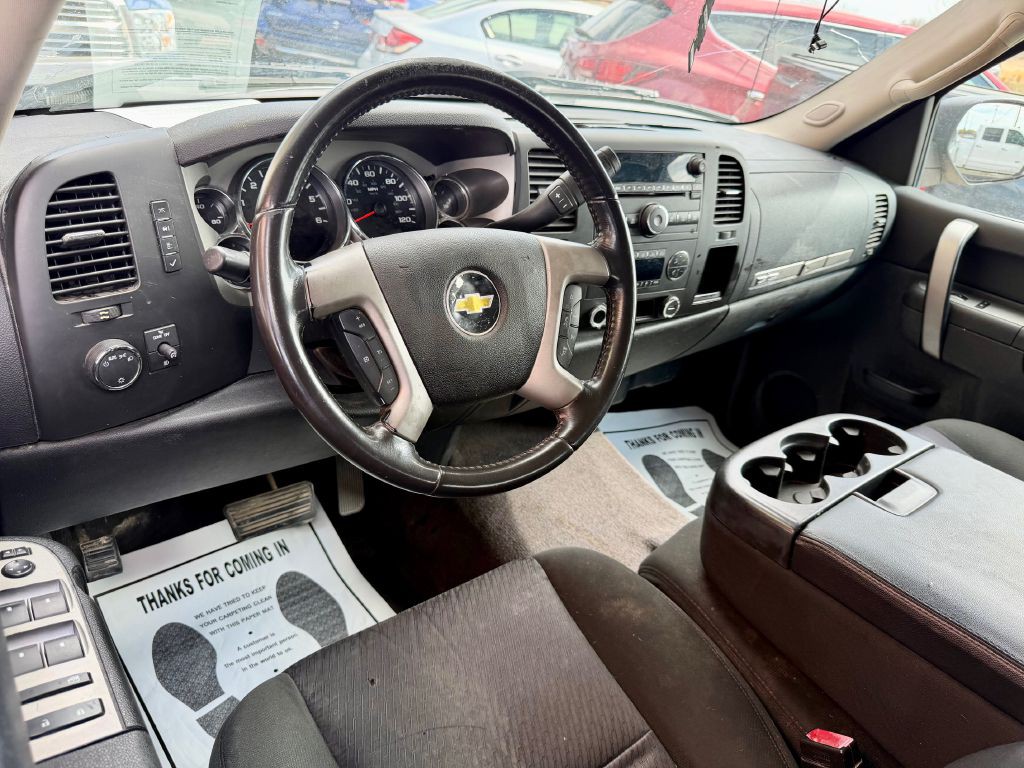 2010 Chevrolet Silverado 1500 Image 16