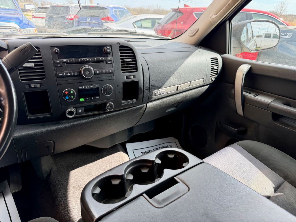 2010 Chevrolet Silverado 1500 Image 19