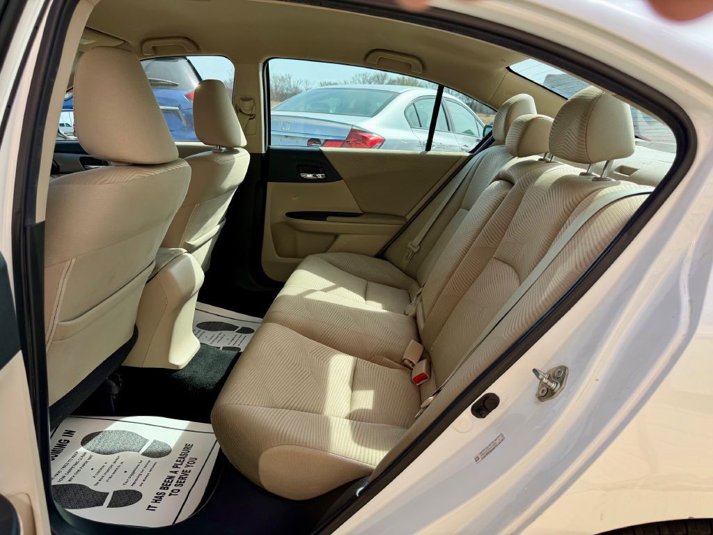 2014 Honda Accord Image 22