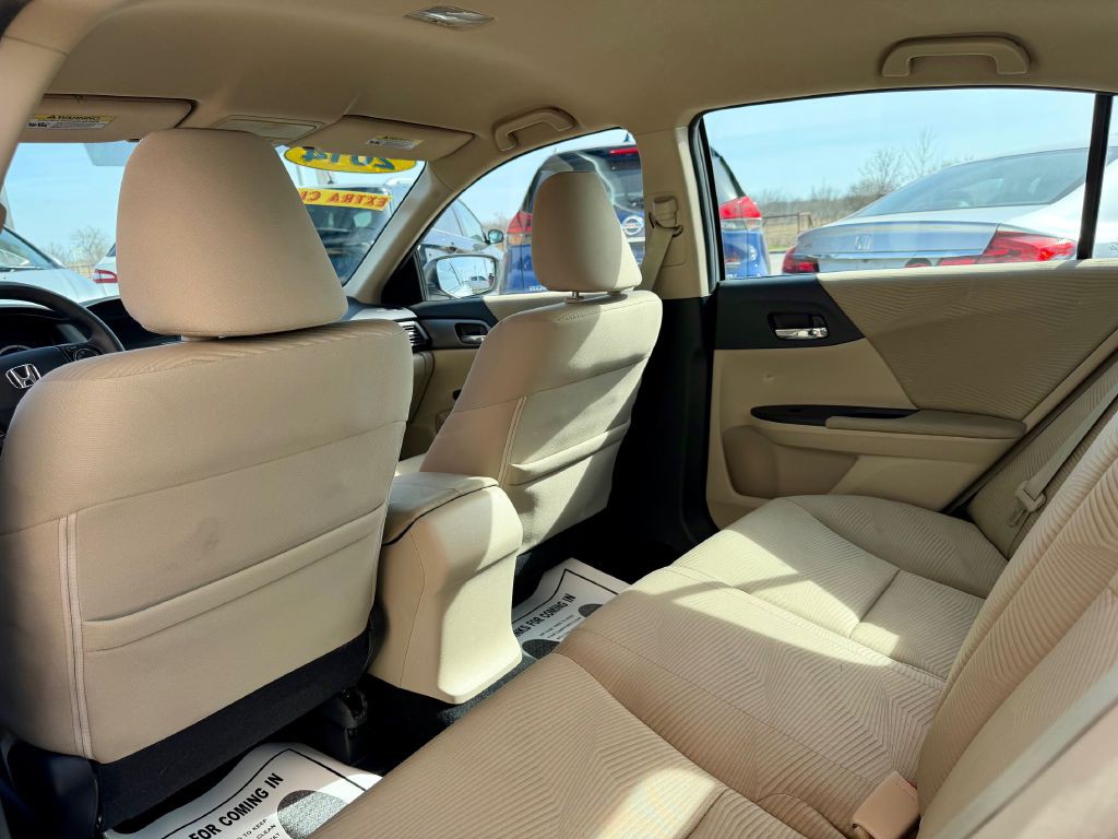 2014 Honda Accord Image 23