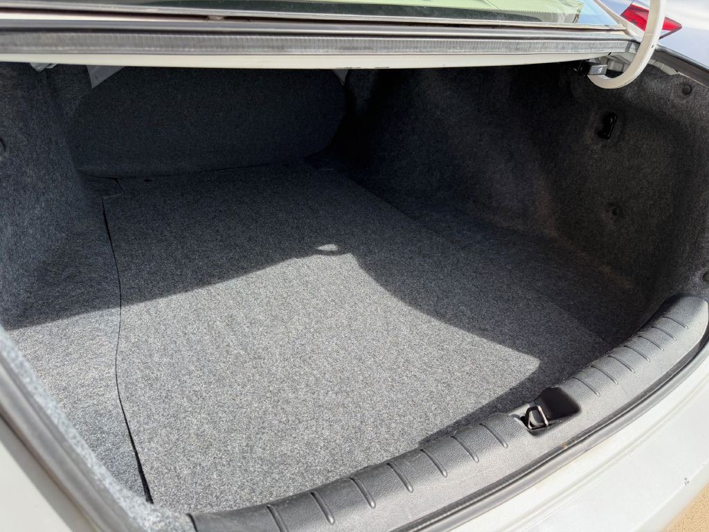 2014 Honda Accord Image 30