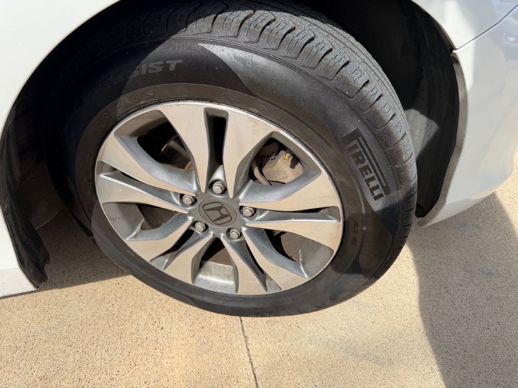 2014 Honda Accord Image 33