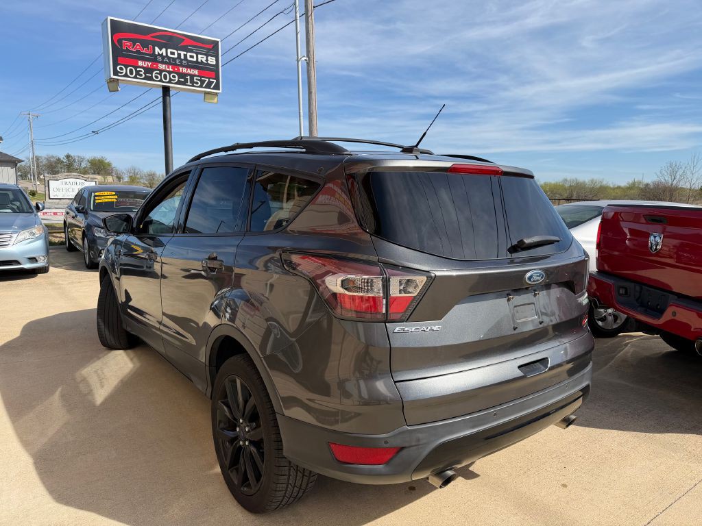 2017 Ford Escape Image 13