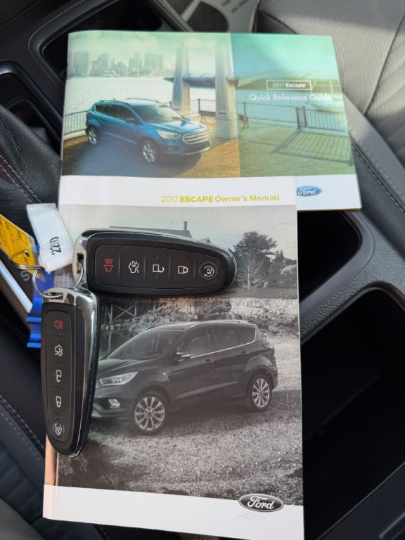 2017 Ford Escape Image 15