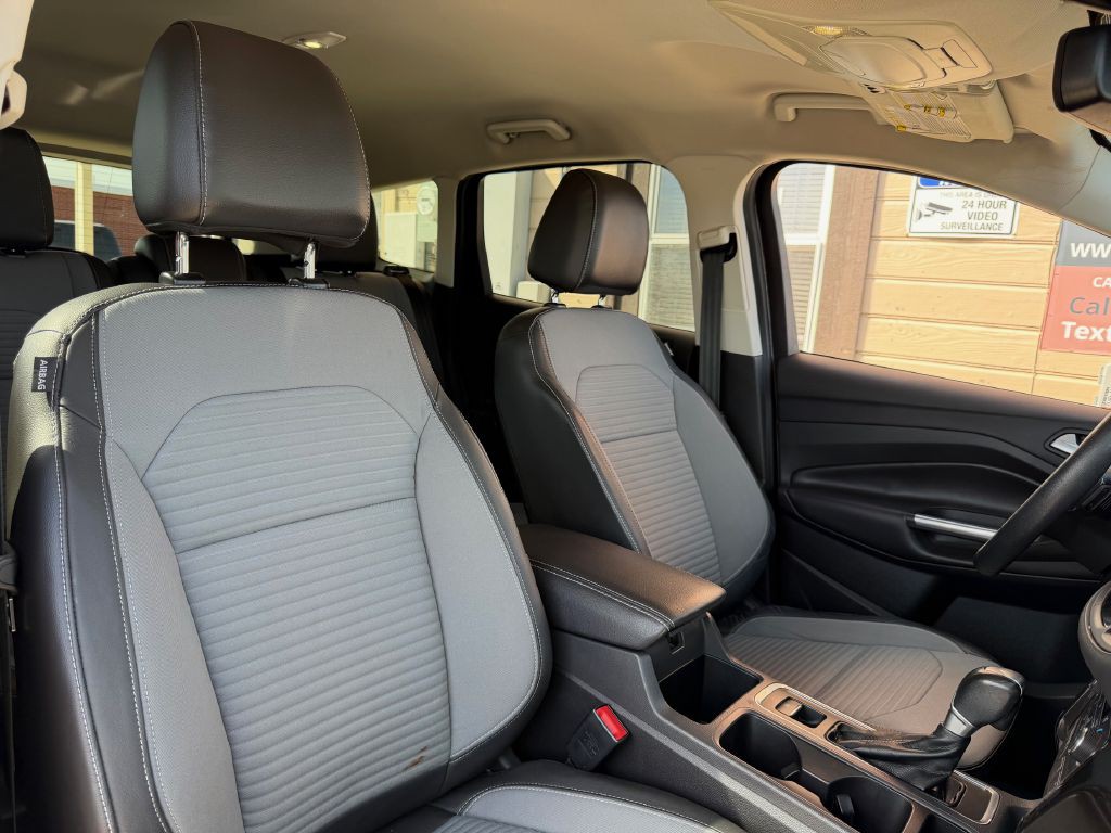 2017 Ford Escape Image 23