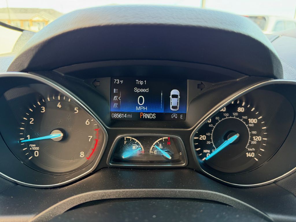 2017 Ford Escape Image 32