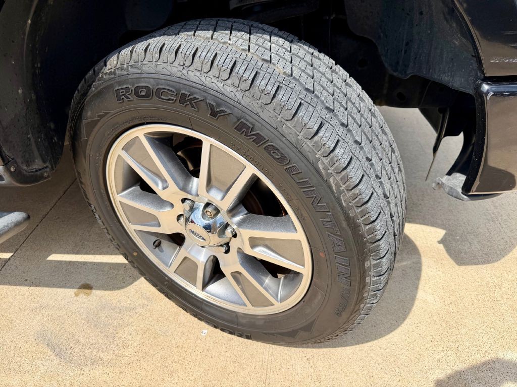 2014 Ford F-150 Image 32