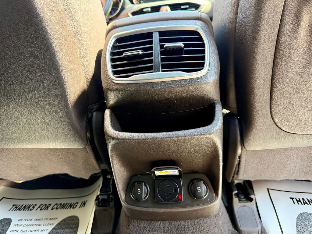 2019 Hyundai Santa Fe Image 31
