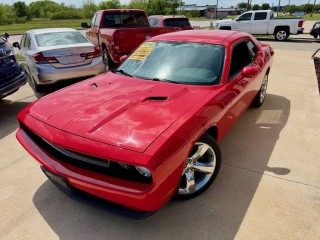 Image for 2014 Dodge Challenger SXT ID: 7296715